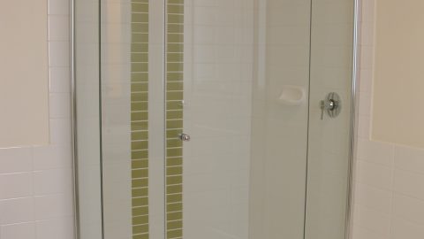 Showerscreens