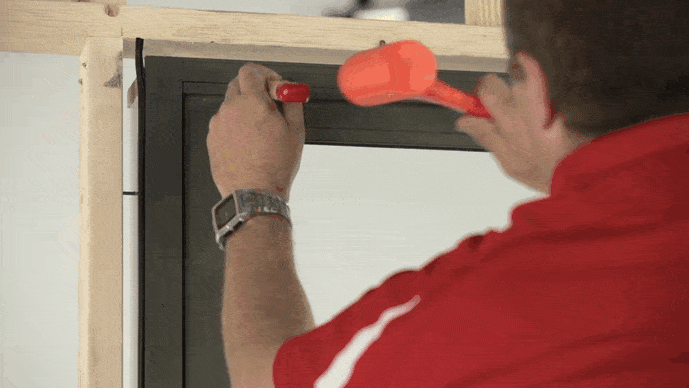How to adjust an awning window step 3